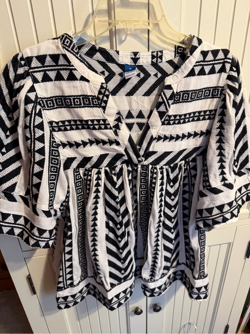 Old Navy Black and White Geometric Tunic